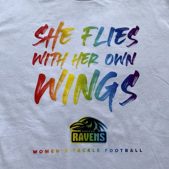 VINTAGE - Oregon Ravens: She Flies With Her Own Wings rainbow t-shirt -NEW- 2XL - Picture 2 of 8